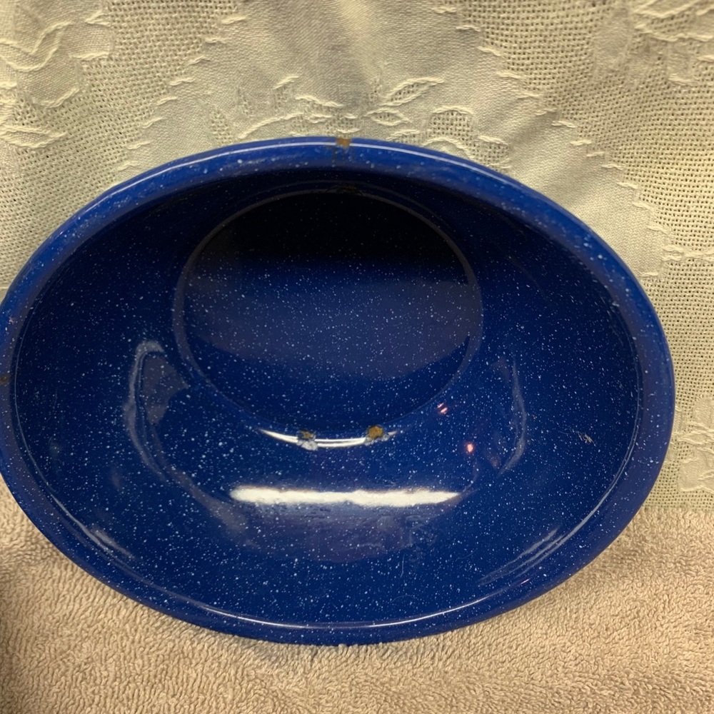 Vtg 3 piece Enamel Dishes Set - Picture 7 of 11